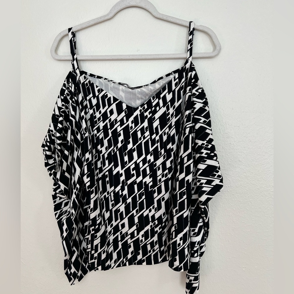 I-N-C black and white off the shoulders blouse
